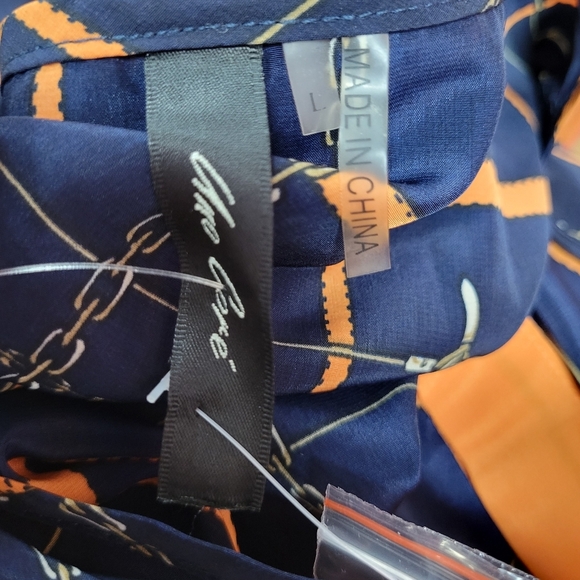 Uno Core Button Down Men's Shirt Size Large (L) - Picture 8 of 8